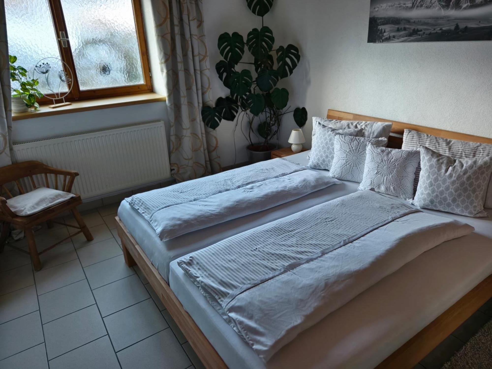 Bergbauernhof-Grinzens Apartment ภายนอก รูปภาพ